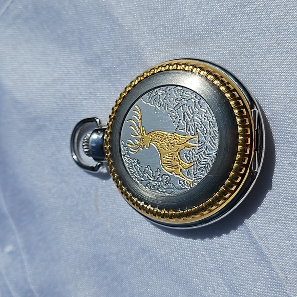 Geneva Other - Geneva Quartz Gold Tone English Deer Pocket Watch #70